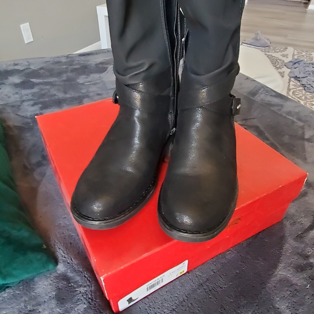 Carlos Santana black combat boot